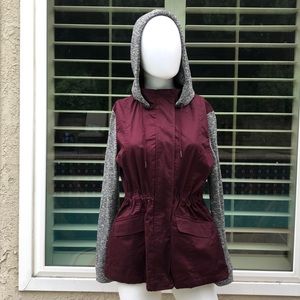 2Sable Maroon &Gray Hooded Jacket SzMedium